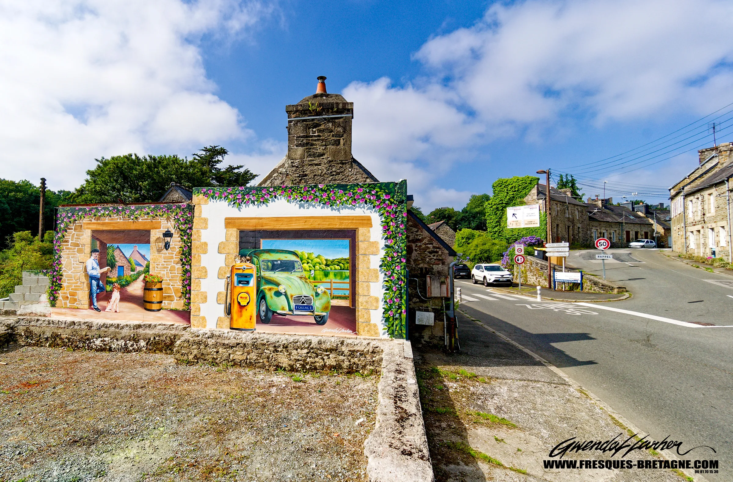 Fresque murale street art en trompe-l'œil, à proximité de la gare SNCF de Callac